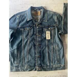 Levi Strauss Signature Gold Label Denim Trucker Jacket Men’s L NWT Blue Jean